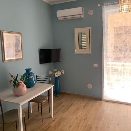 Denise Vacanze - Monolocali Arredati Bagheria Ngoại thất bức ảnh